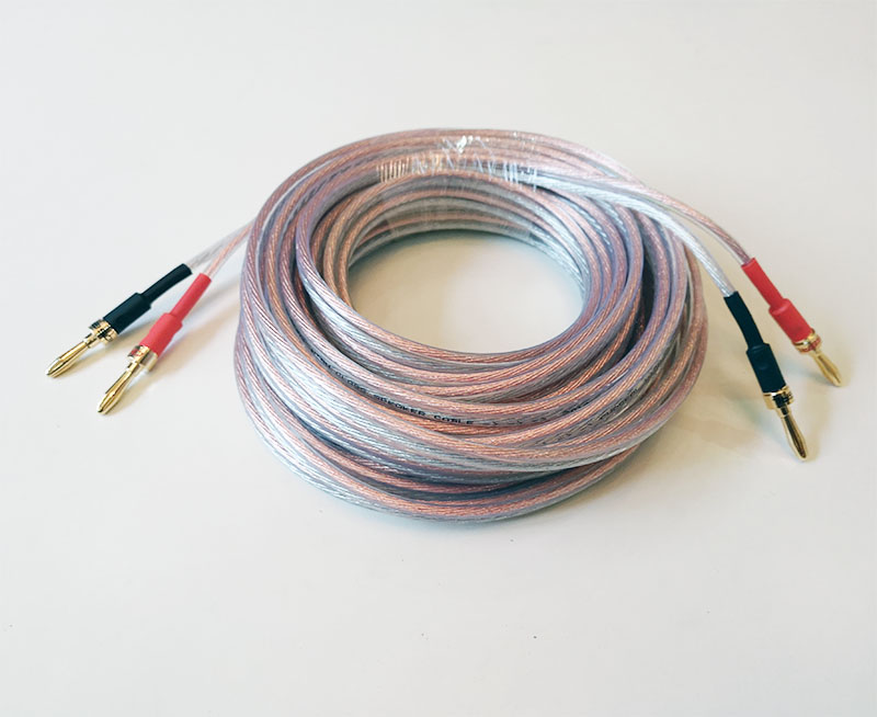 由于客户需要 本产品是订做款,无包装,产品都是原厂音响线和接头订做