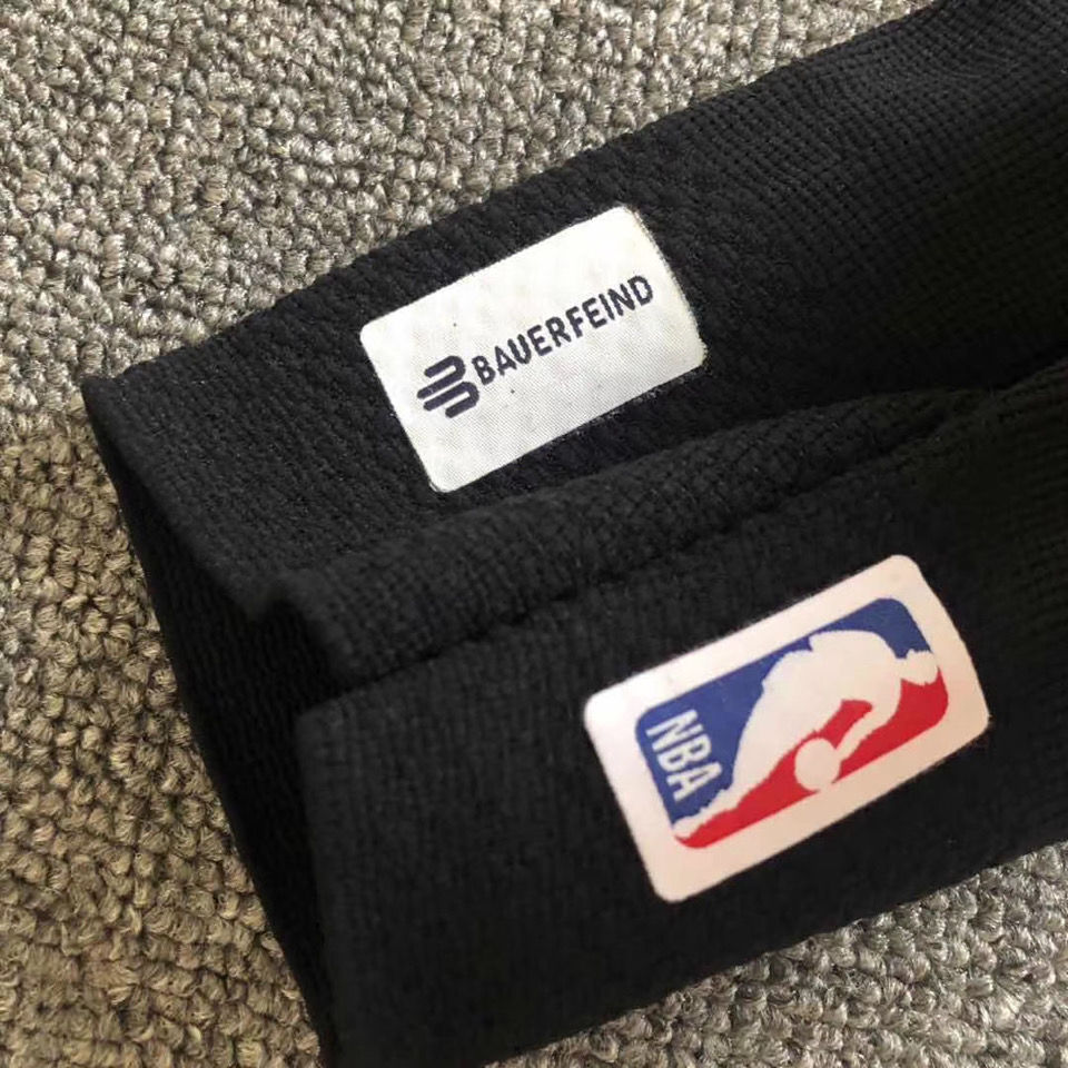 鲍尔·芬护膝nba款黑白色篮球护膝德国新款运动膝盖护具 nba联名黑单