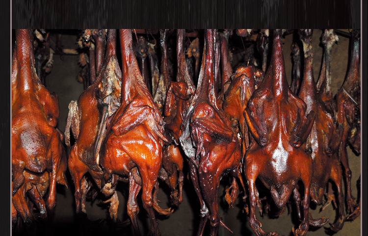 切好剁好湖南烟熏腊鸡块农家腊味风干腊土鸡腊味熏鸡1斤1包1斤烟熏