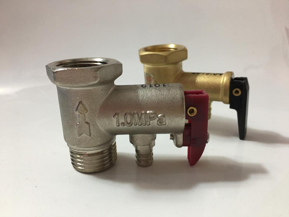 适用史密斯泄压阀 美的格力电热水器安全阀泄压单向止回减压阀4分通用