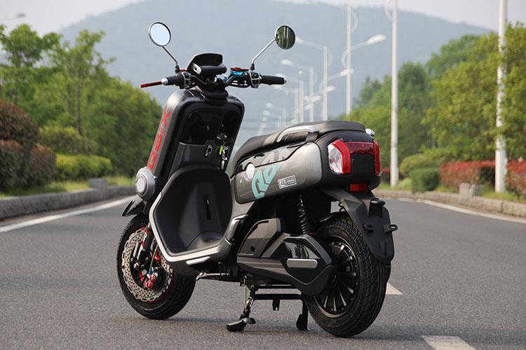 全新e酷电动车电瓶车摩托车72v成人男女双人踏板大型外卖96v电摩尊贵