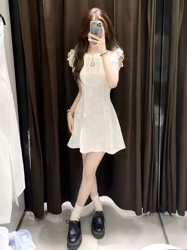 61118ca854df2b3e.jpg