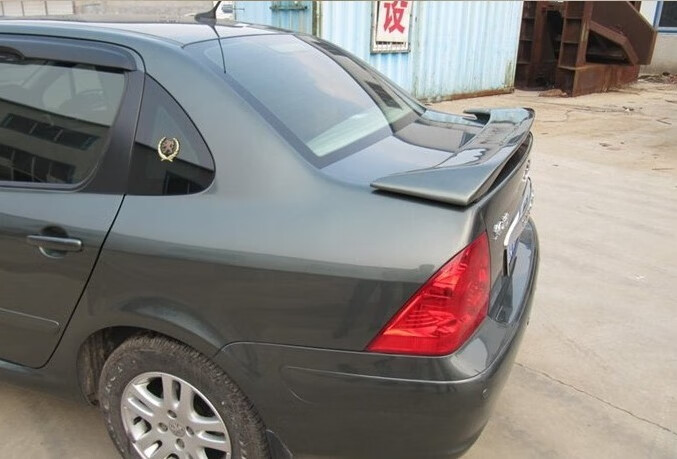 适用于东风标致307三厢汽车尾翼301307三厢专用带灯abs改装定风翼尾翼