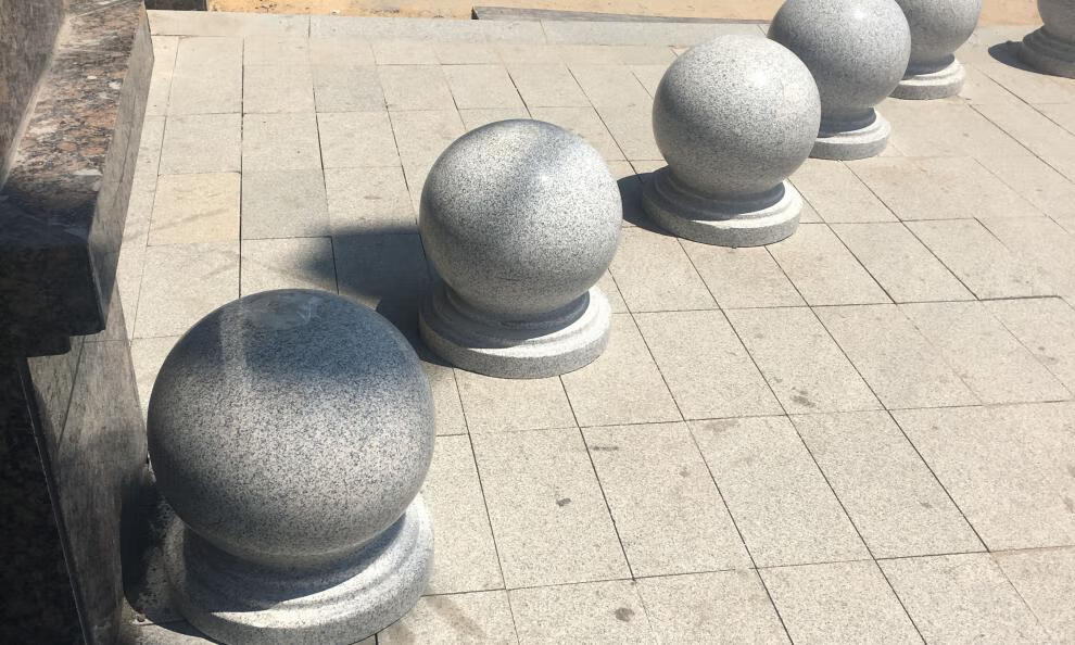 石头大理石花岗岩挡车球广场户外交通路障拦路护盾圆球庭院阻车石头墩