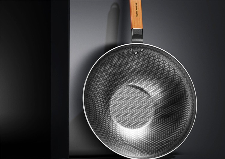 小米有品美仕杰不锈钢蜂窝全面屏网纹炒锅不粘锅炒菜锅30cm耐刮耐磨