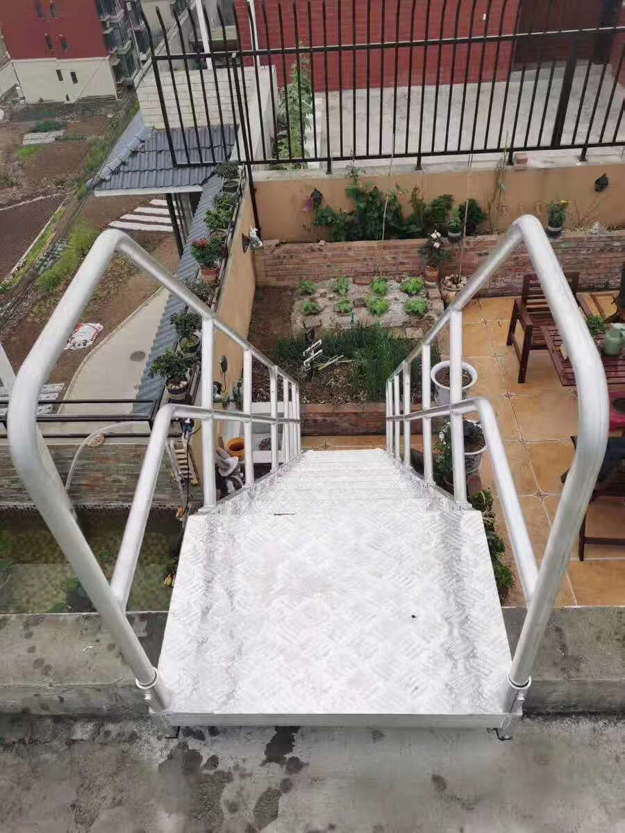 定制铝合金爬梯家用室外扶手登高梯可拆卸阁楼上楼顶工程消防梯子高度