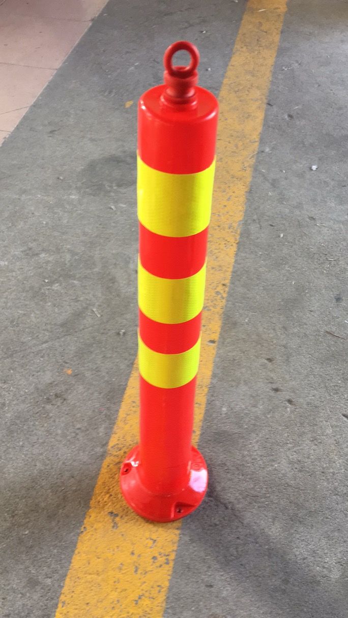 促销钢管警示柱防撞柱道路防护铁立柱固定路桩分道隔离墩地桩路障加厚