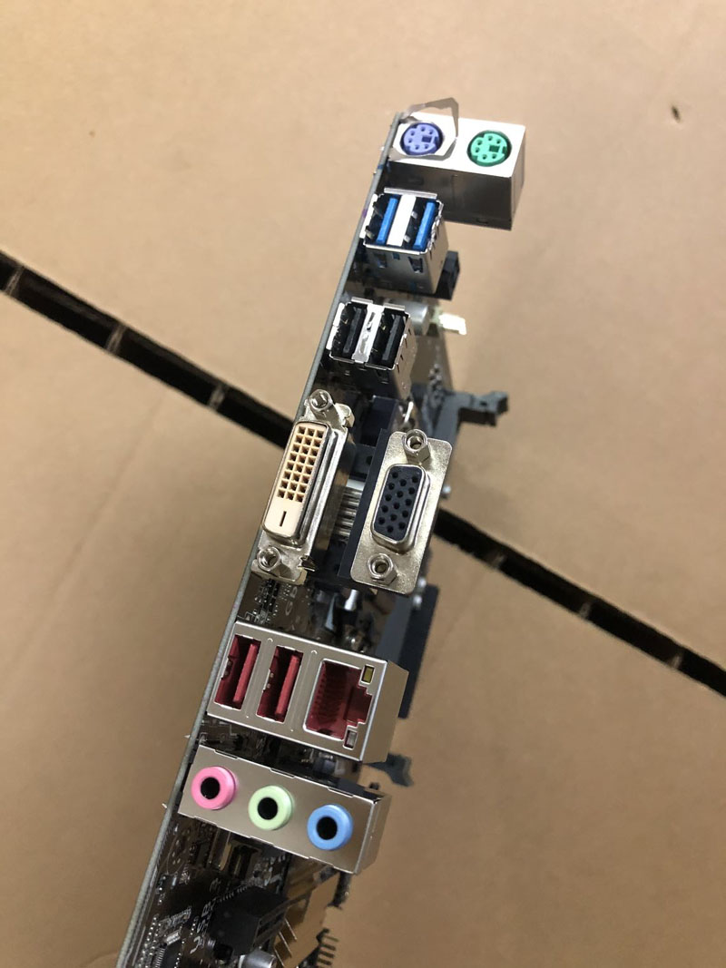 华硕b85主板 asus/华硕b85m-f plus lga1150四核i5 4590主板 黑色