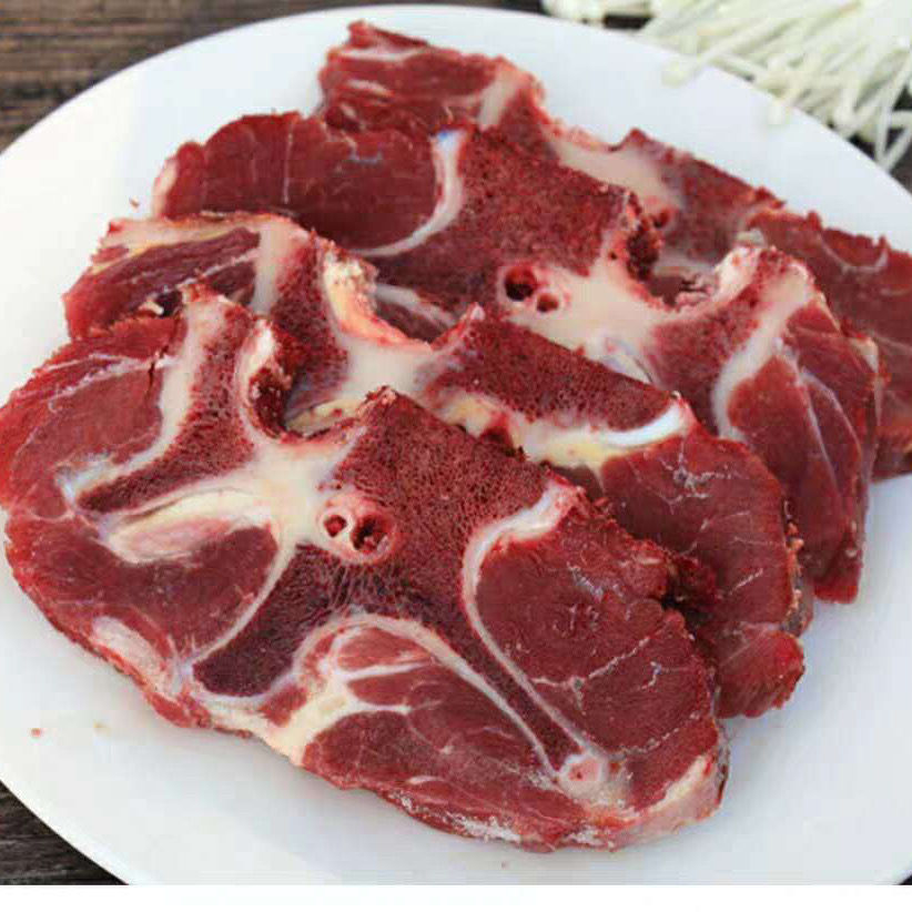 新鲜牛颈骨牛脊骨多肉牛脖骨带肉新鲜正宗牛颈骨食