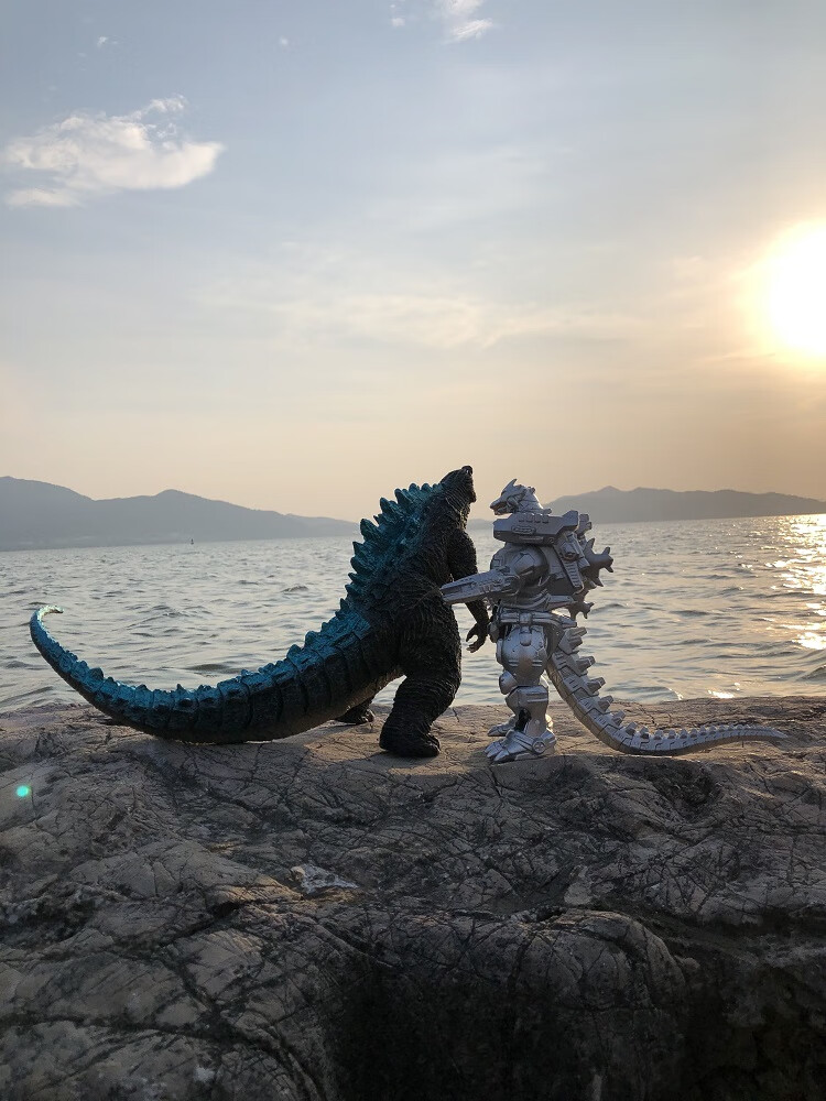 盲盒 哥斯拉玩具大战金刚机械的系现货摆件网红关节可动哥斯拉盲盒