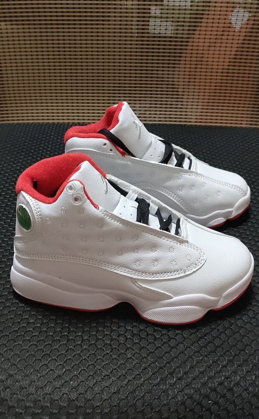 迪士尼disney旗舰新款aj1乔13童鞋儿童运动高帮男女儿童篮球鞋314岁