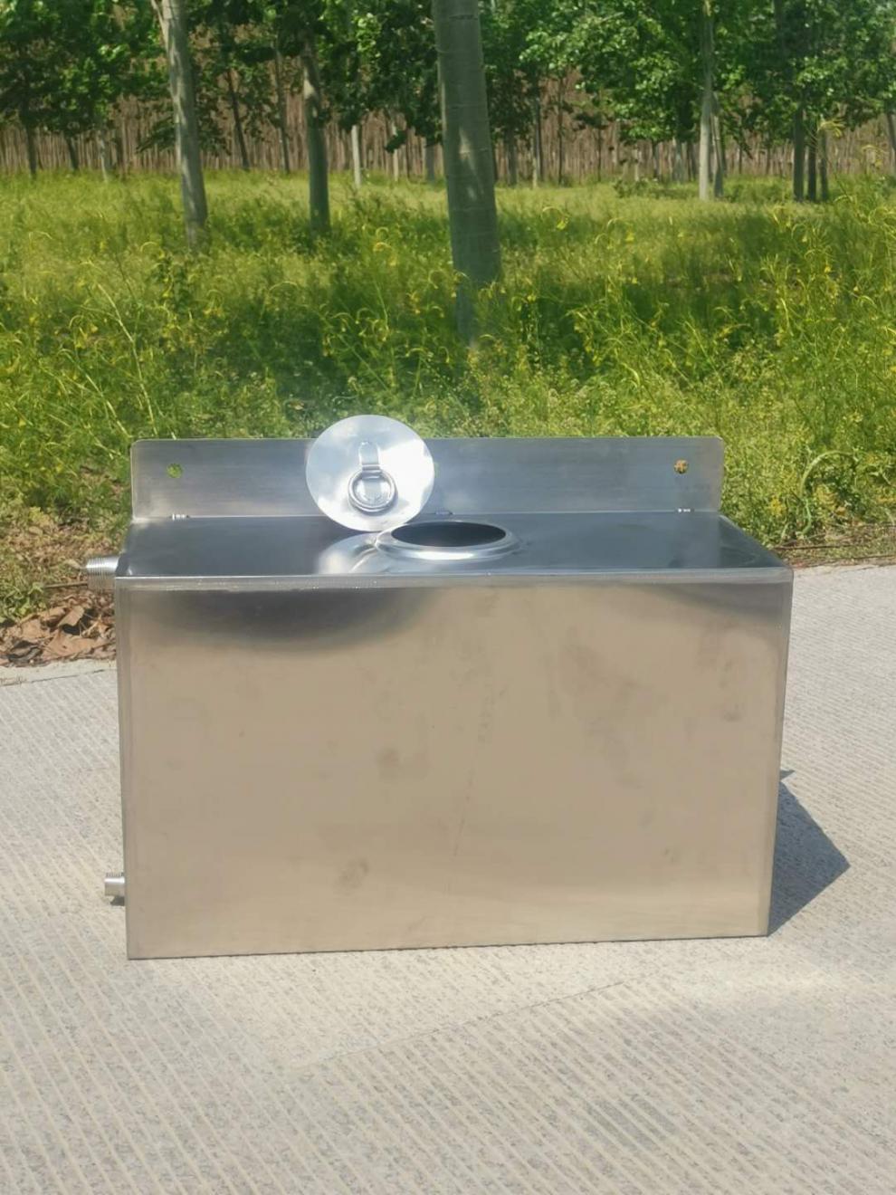 304不锈钢水箱家用水箱卧式储水罐蓄水桶屋顶太阳能水塔储水箱定制