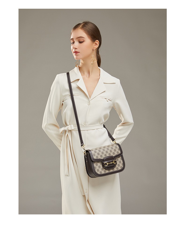 emmabrown包包女包单肩斜跨女马衔扣复古时尚马鞍包送女友情人老婆