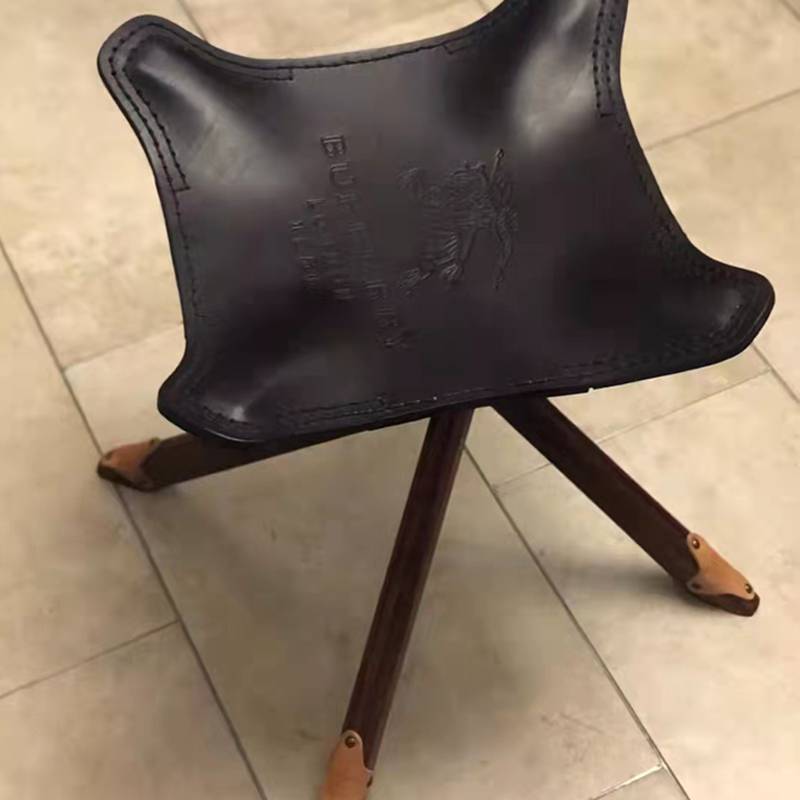 牛皮马扎 牛皮凳子牛皮马扎户外折叠换鞋小板凳创意艺术实木四角凳