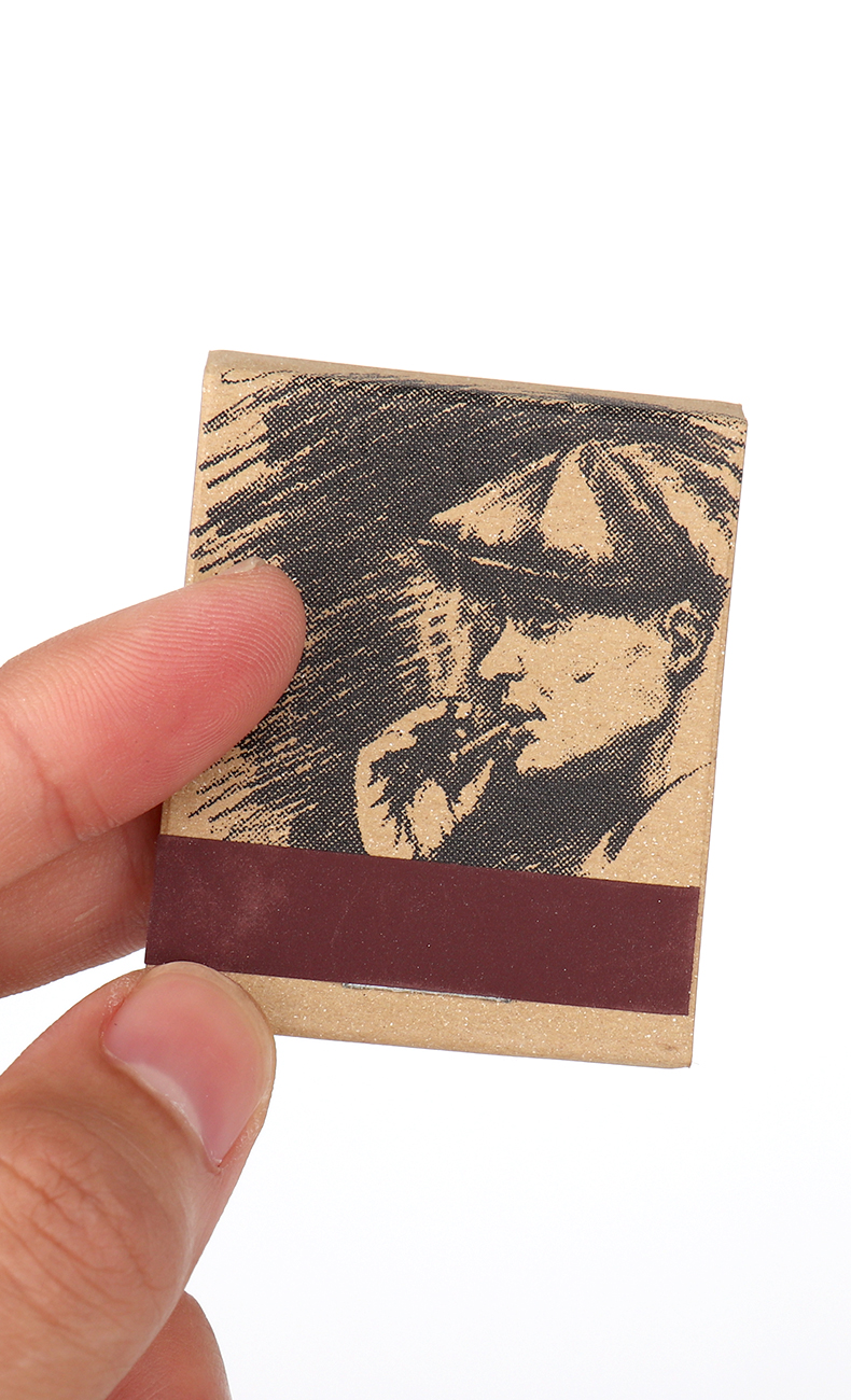 名爵浴血黑帮火柴老式谢尔比剃刀党创意书式手工火柴爱与和平火材浴血