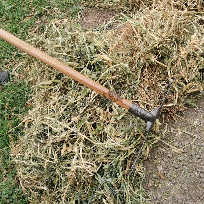 重巡农用耙子锰钢平地松土铁耙子九齿钉耙搂草工具翻土农具耙子耙耙