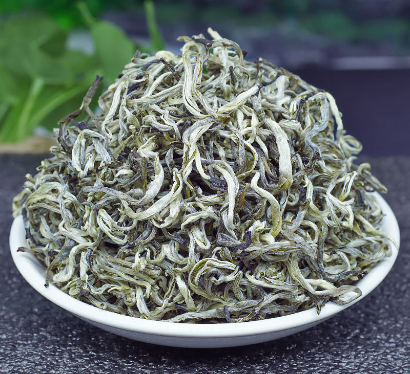 八八雪龙绿茶2022新茶叶特级云南绿茶春尖浓香型500g罐装礼盒装500g