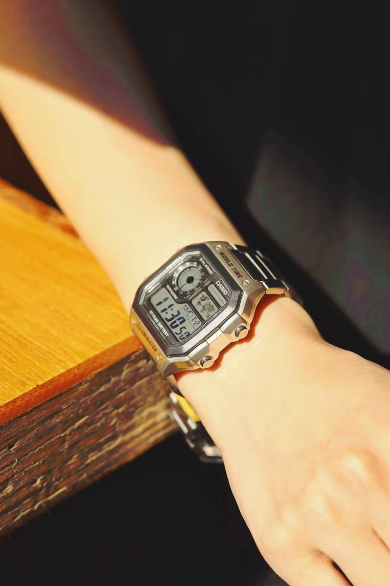 卡西欧(casio)ins复古多功能不锈钢表带运动电子男表ae-1200whd-1a ae