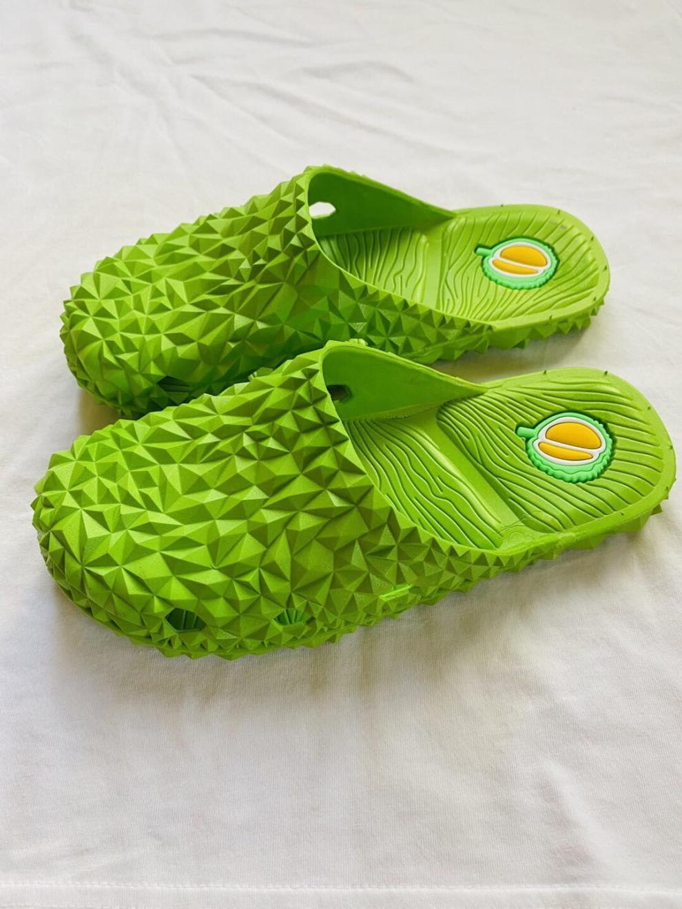 秋季新款潮搭榴莲包头鞋女沙滩鞋百搭外穿软底女包头lyf黑色36偏小一