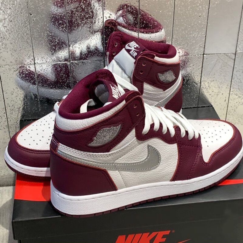 aj男鞋子高帮鞋运动鞋aj1波尔多酒红学生空军一号板鞋潮 高帮aj酒红