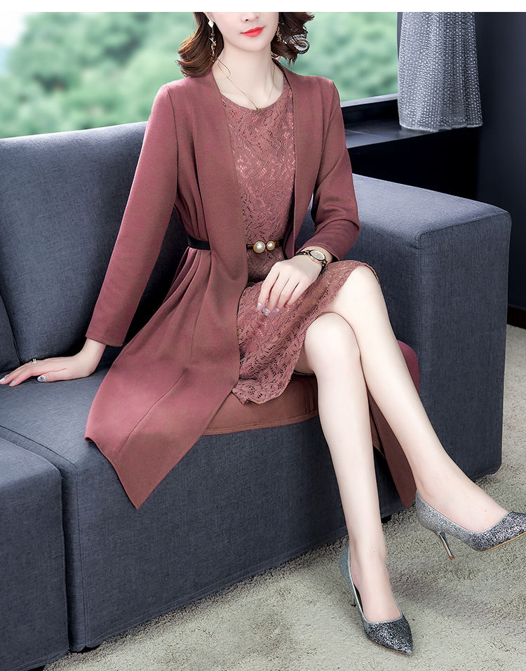 女装新款2021秋季新款连衣裙阔太太裙子中年女时尚收腰气质两装黑色