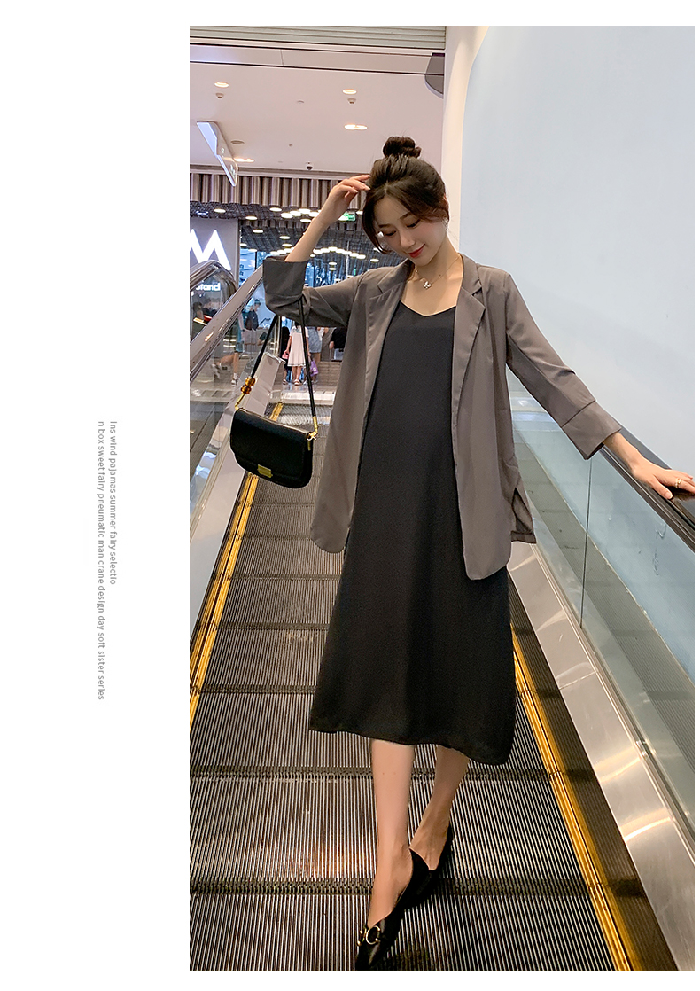咪咪保姆孕妇装外穿夏大码套装2022春夏款孕妇裙西装外套上衣内搭吊带