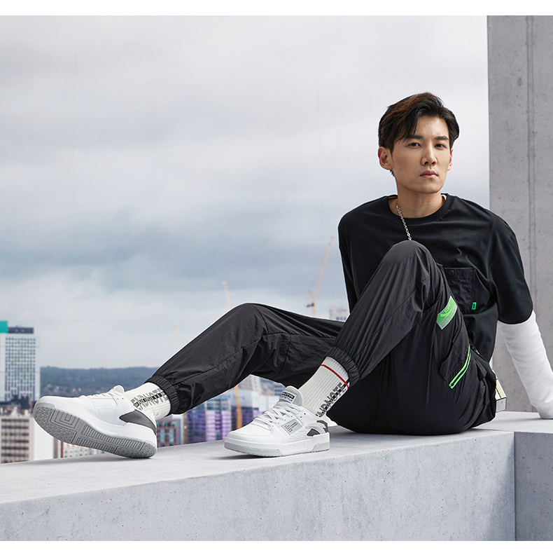 安踏板鞋男鞋2021秋冬季新款潮流革面小白鞋运动鞋子休闲鞋官方旗舰