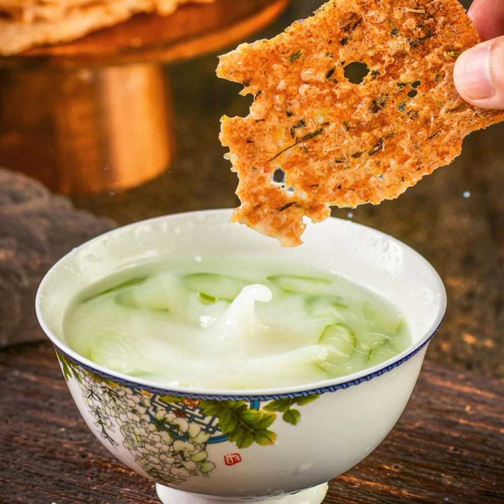 手工非油炸梅菜干扣肉泡锅巴农家土灶台柴火葱油糯米铁锅菜饭零食特产