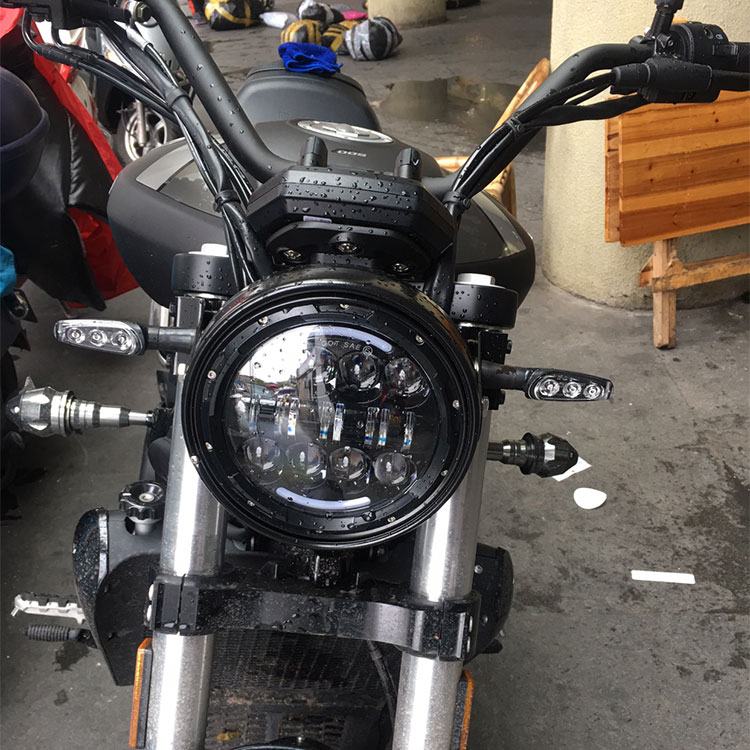 适用贝纳利帝国400 502c改装大灯幼狮500/250黄龙300/600圆灯总成 一