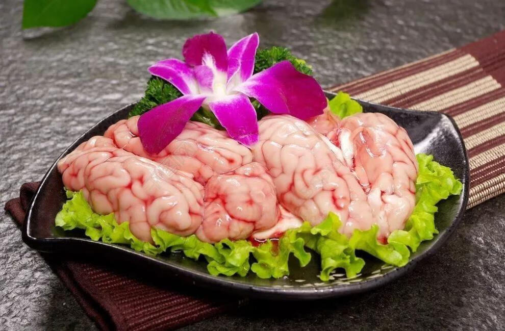 新鲜黄牛牛脑花完整左右一半再加上小脑不发黑不发绿3个