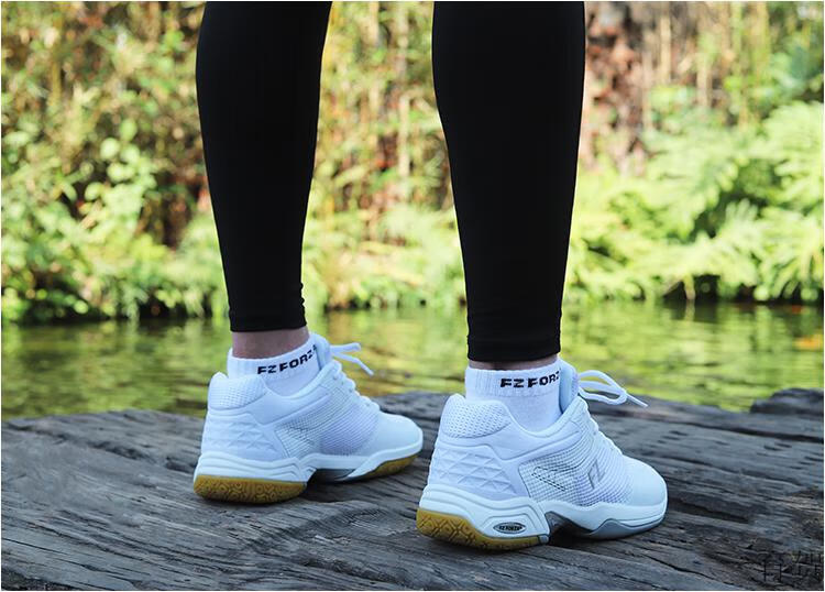 丹麦forza鞋丹麦fz forza羽毛球鞋 排球鞋 男女综合大码鞋击剑鞋耐磨