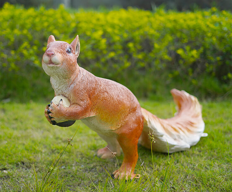仿真大型松鼠雕塑假的塑料园区景观动物摆件摆设小品模型草坪室外松鼠
