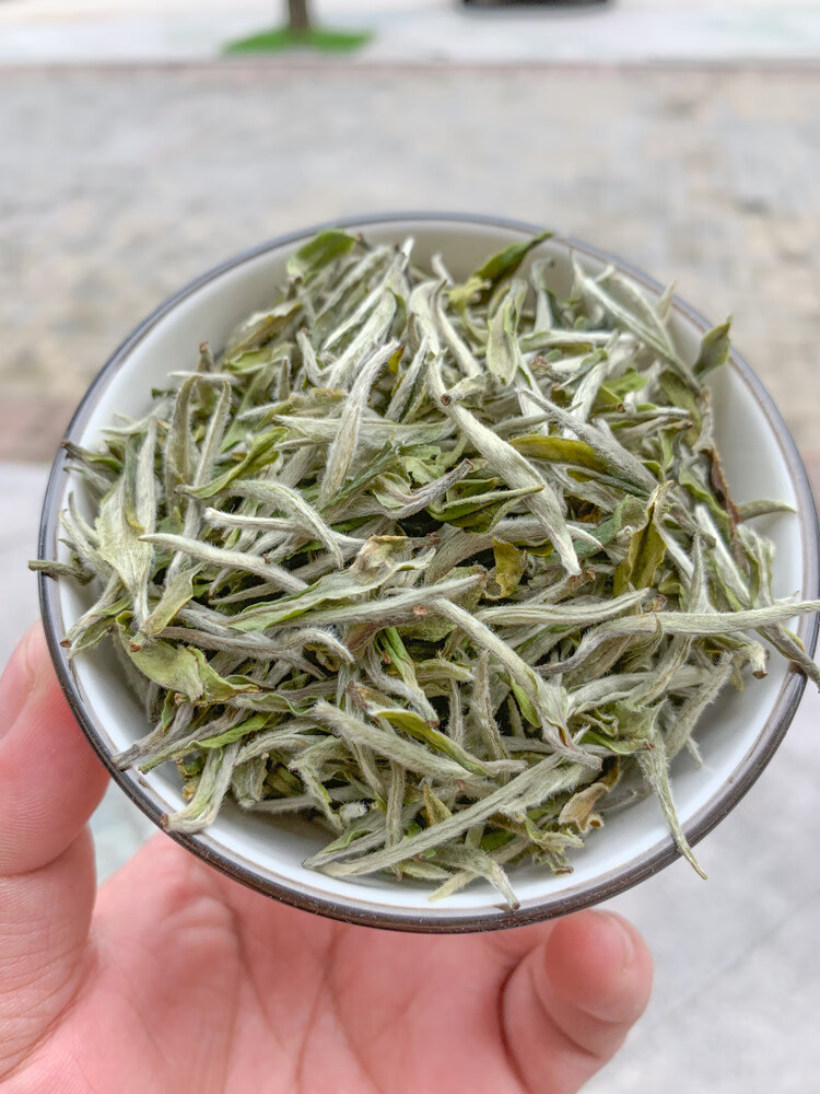 2021年福鼎头春高山白牡丹王散装日晒花香白茶牡丹茶叶【图片 价格