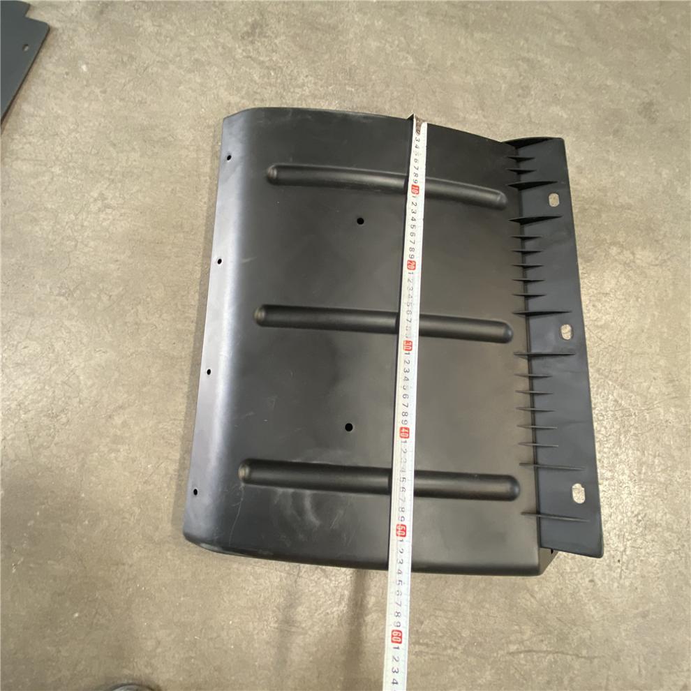 适用于重汽豪沃轻卡挡泥板挡泥皮howo轻卡豪泺挡泥板挡泥瓦总成副驾驶