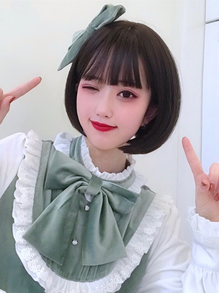 2022新款假发女网红圆脸bobo波波头自然逼真cos可爱内扣全头套米白色