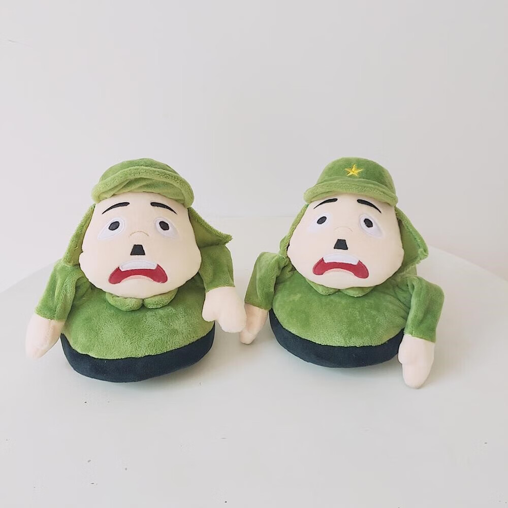 辉客映上 八嘎拖鞋 小兵道歉举手投降八嘎拖鞋会动的棉拖搞怪举起手来