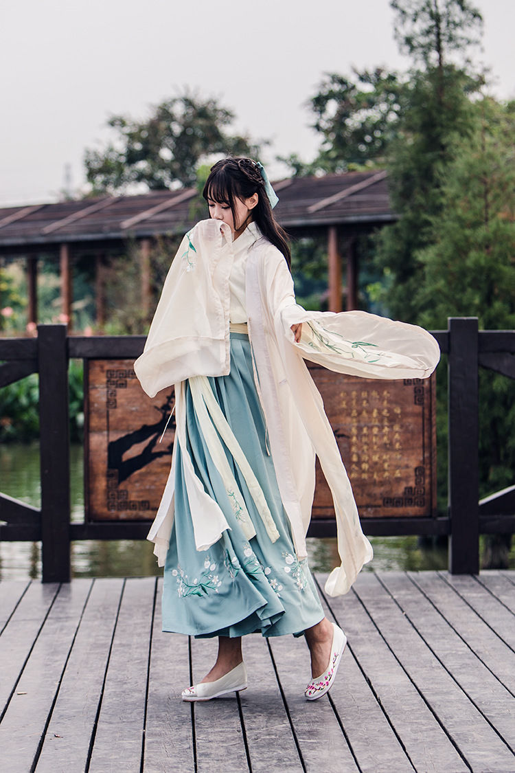 lp汉服女学生中国风广袖长款齐腰襦裙杜若魏晋风日常改良流仙裙套装上