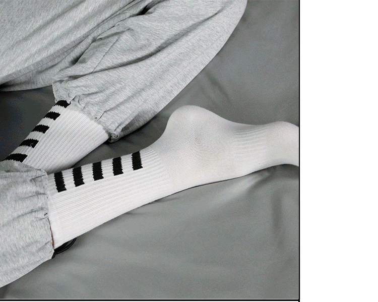白袜男4双袜子男长袜ins常规韩版街头运动潮流袜透气长筒袜白袜子潮四