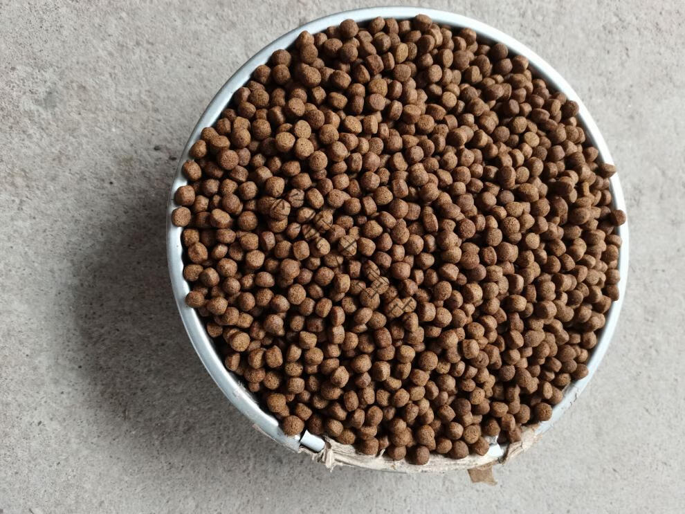 通威鱼饲料鱼苗饲料喂养草鱼鲫鱼鲤鱼花莲青鱼等鱼塘养殖饲料 鲢鱼