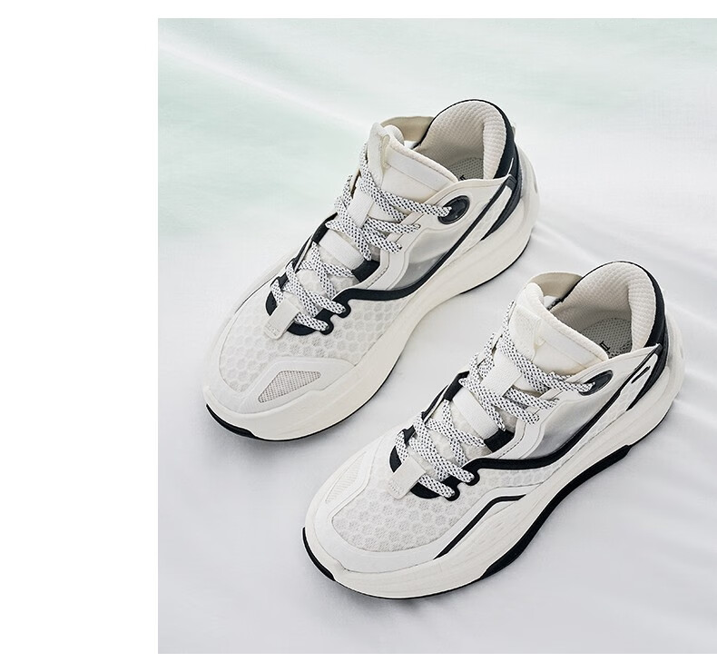 安踏女鞋 运动鞋女2022秋季情侣科技软底女子跑步休闲鞋 官方 象牙白