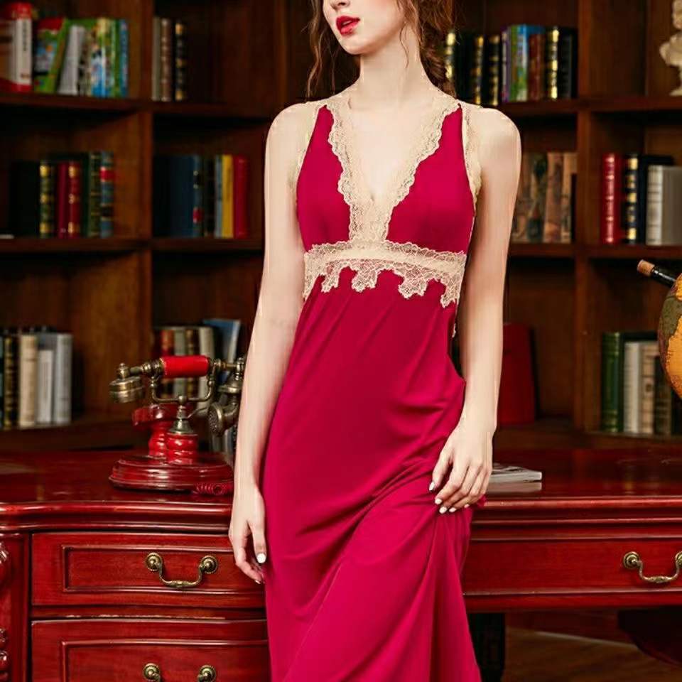 网红性感真丝睡衣夏性感蕾丝刺绣深v镂空露背宽松家居吊带睡裙 红色