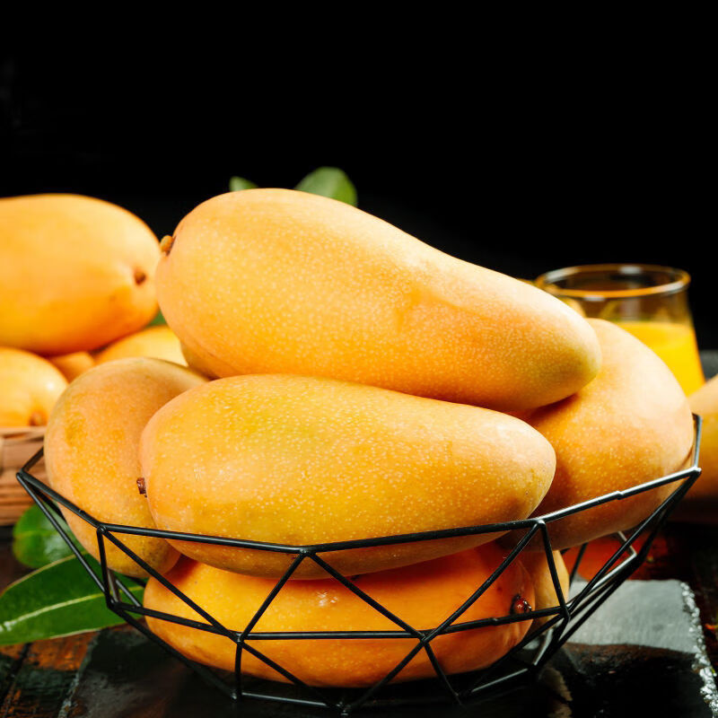 摘水果礼盒装25468斤净重46斤单果400g起大果高端礼盒装只卖精品芒果