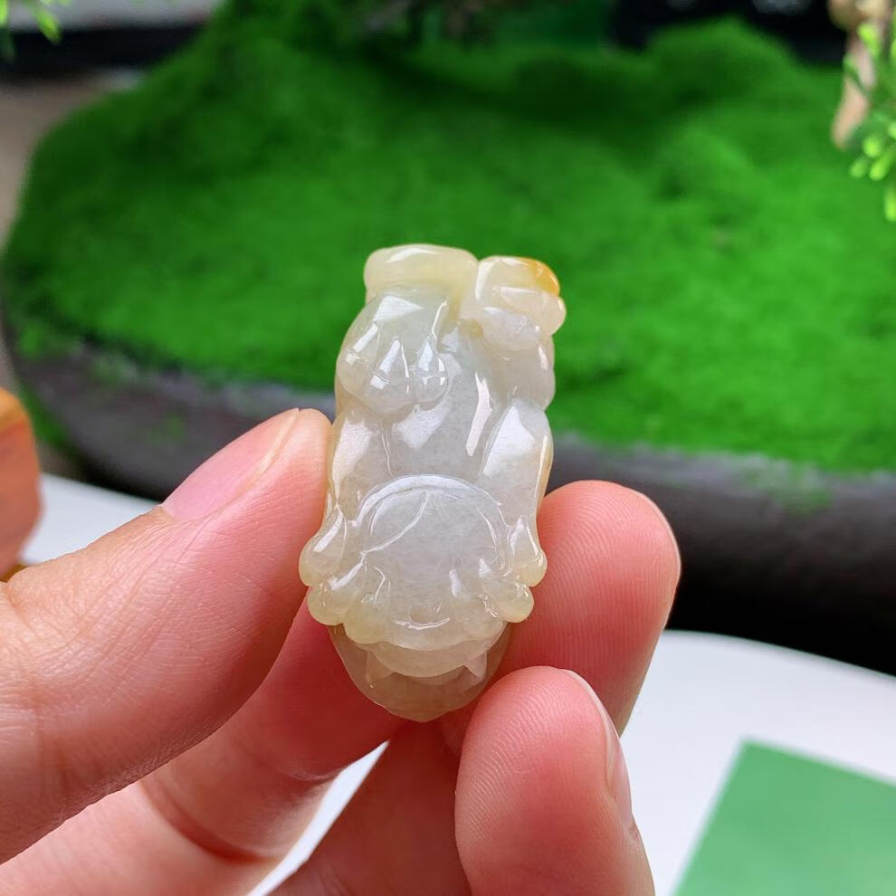 微韵现货翡翠貔貅吊坠黄翡飞黄腾达pixiu皮丘小挂件a货男女款