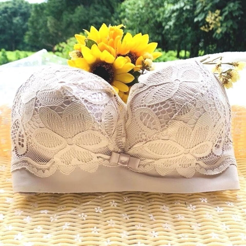 女士文胸特厚文胸10cm小胸聚拢加厚12cm内衣女平胸无钢圈特厚显大调整