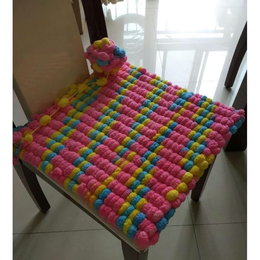 新品毛线球大球球围巾坐垫线粗毛线手工编织沙发汽车坐垫波波球葡萄球