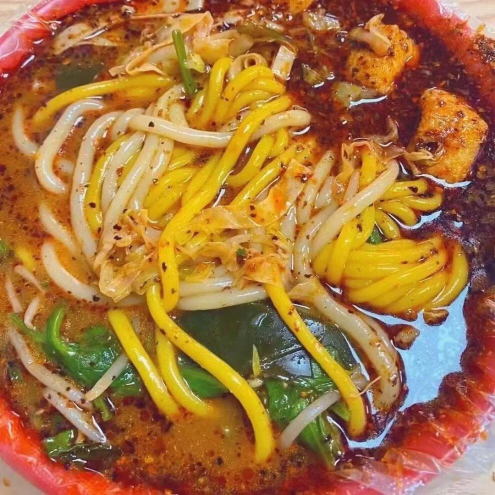 正宗东北麻辣烫老式黏糊麻辣烫速食浓汤底料麻辣烫速食小吃 小麦荞麦