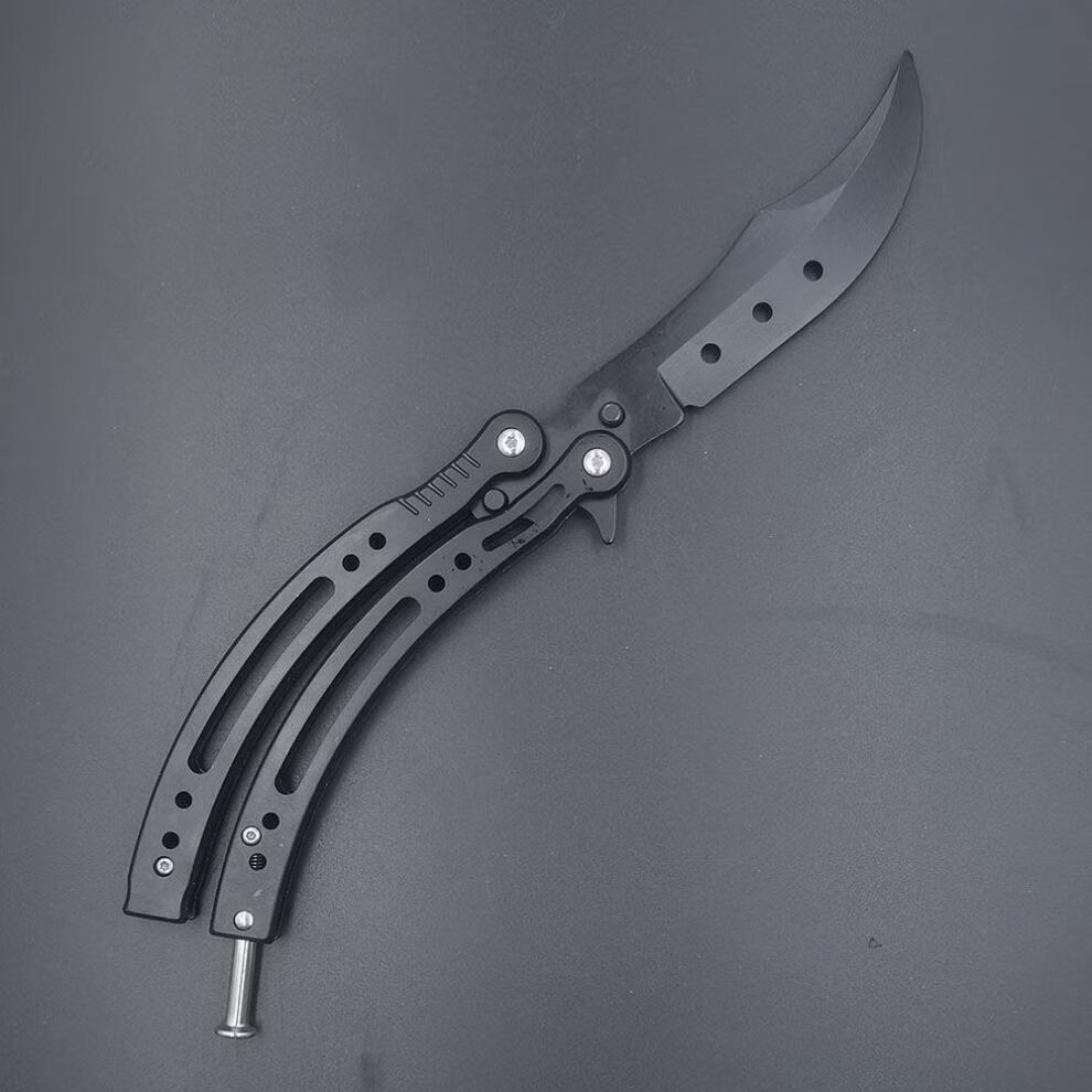 cs同款弯刀 csgo不开刃cs玩具帅气练习高颜值折叠刀军工csgo刀蝴蝶
