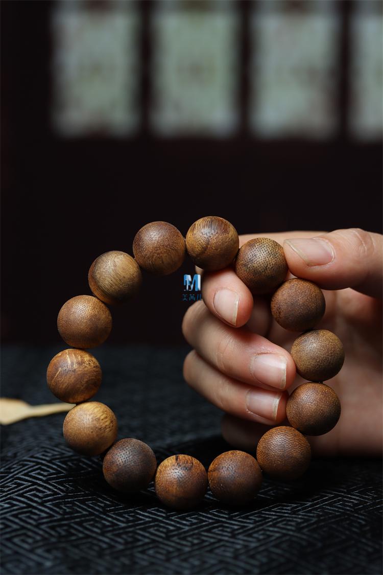 海南莺歌绿奇楠沉香莺歌绿奇楠沉香手串绿棋楠品正宗保真老料108颗