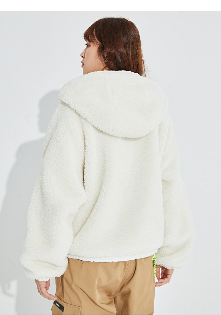 探路者仿羊羔绒外套女秋冬户外女式新款常规款长毛绒休闲保暖外套tae