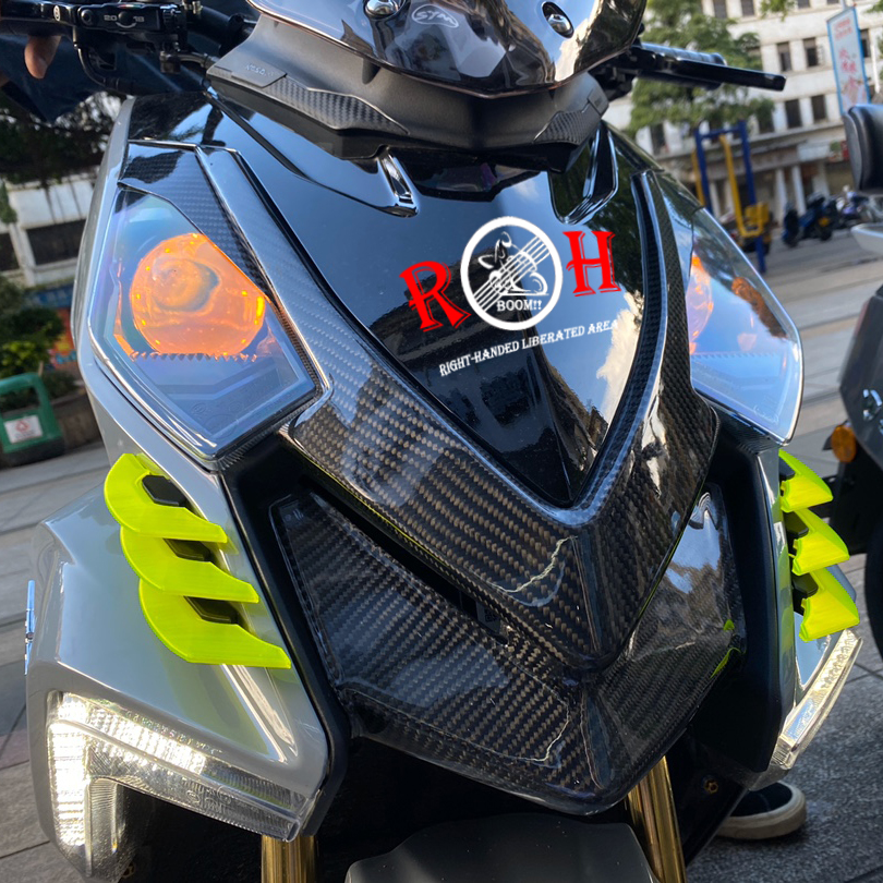 春风250nk定风翼适用摩托车春风250sr改装定风翼nk250侧翼风刀车身